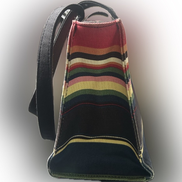 Boho multicolor striped canvas formed bag - Picture 3 of 5